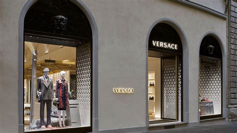 firenze versace|Versace Florence Via Tornabuoni .